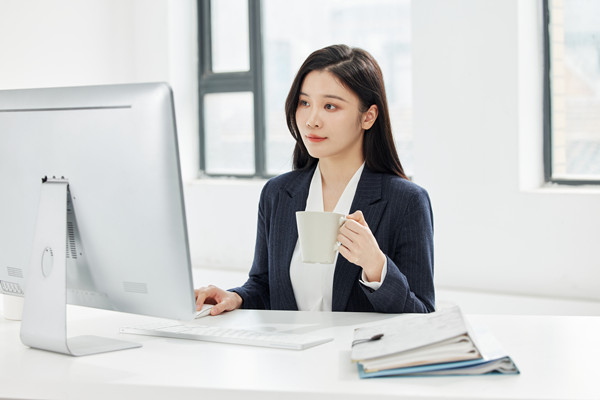 高管薪酬激勵：吸引和留住人才，推動企業(yè)持續(xù)發(fā)展