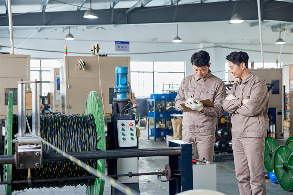 推行精益生產(chǎn)戰(zhàn)略，打造高效能、低成本的生產(chǎn)系統(tǒng)