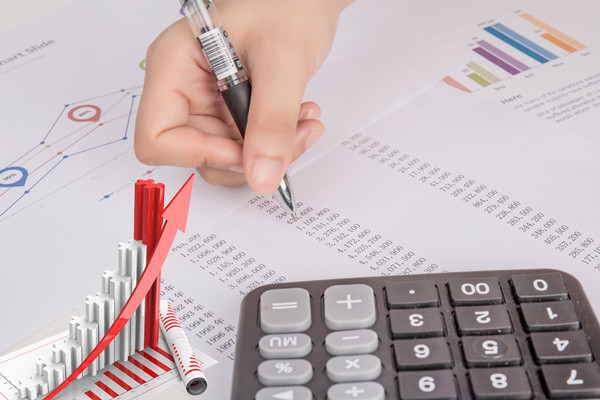 企業(yè)預(yù)算管理與風(fēng)險控制結(jié)合，保障穩(wěn)健經(jīng)營與發(fā)展