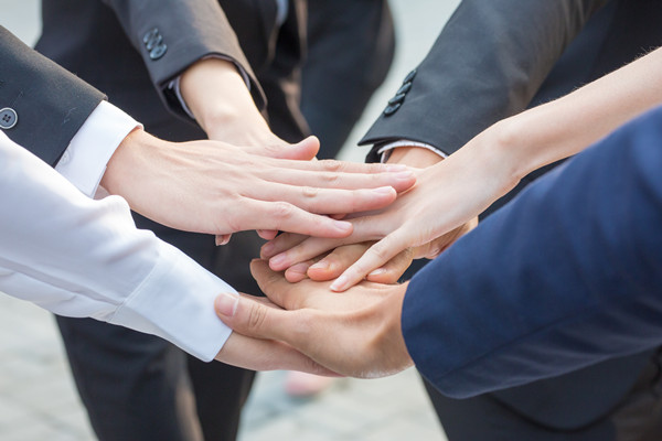 績效考核結(jié)果與薪酬強(qiáng)掛鉤，激發(fā)員工的潛力！