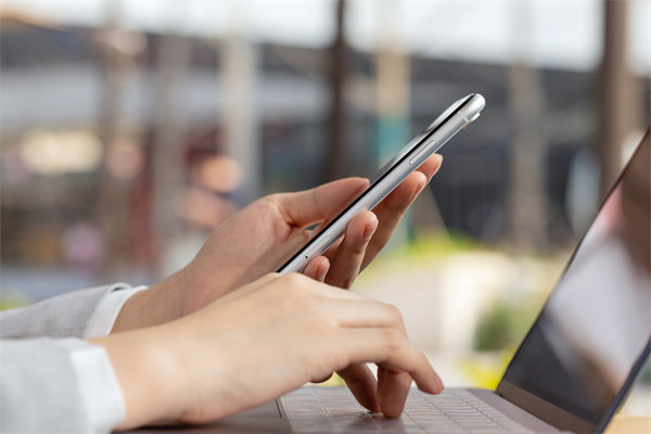 遠(yuǎn)程辦公時代下，如何優(yōu)化人力資源管理策略？