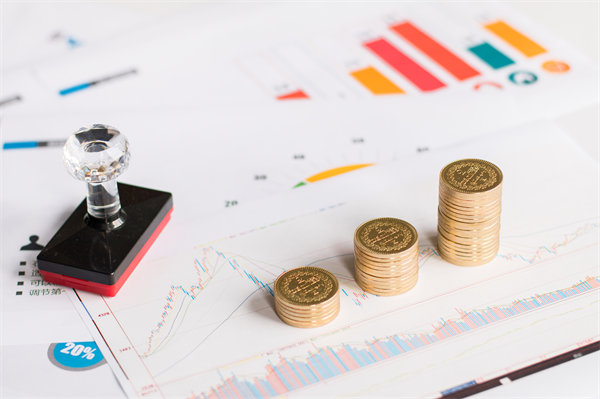 初創(chuàng)企業(yè)如何設(shè)定合理的薪酬策略吸引人才？