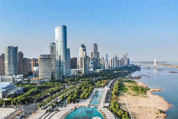 南昌管理咨詢機構如何精準把脈企業(yè)，定制解決方案？