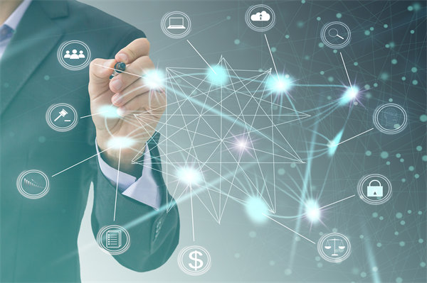 企業(yè)戰(zhàn)略轉(zhuǎn)型的關(guān)鍵成功因素與風(fēng)險(xiǎn)規(guī)避策略何在？