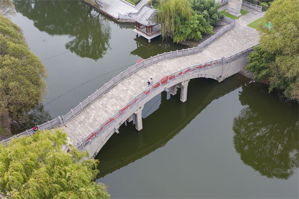 許昌戰(zhàn)略咨詢公司如何助力企業(yè)精準(zhǔn)定位市場？