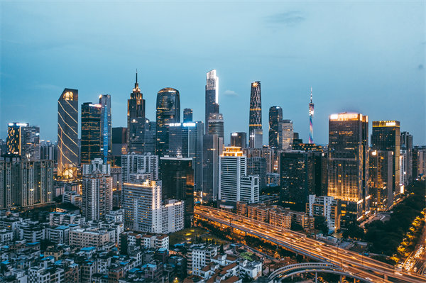 如何通過廣州年度經(jīng)營計(jì)劃咨詢提升企業(yè)經(jīng)營效率？