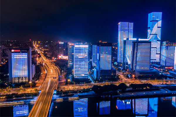 企業(yè)如何借助福州咨詢公司優(yōu)化薪酬結(jié)構(gòu)以激發(fā)員工動力？