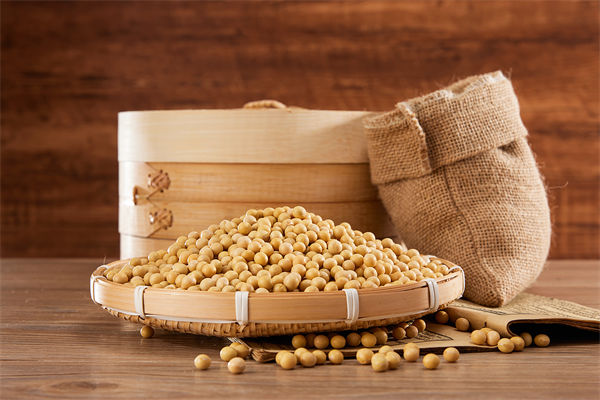 廠商回應(yīng)零添加醬油檢出鎘和砷，相關(guān)企業(yè)有何啟示？