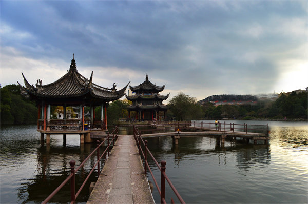 預(yù)算超支嚴(yán)重，臺(tái)州預(yù)算管理咨詢公司如何幫企業(yè)精準(zhǔn)控費(fèi)？