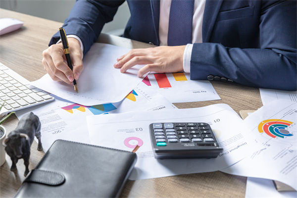 薪酬調(diào)整沒方向，怎樣通過管理讓薪酬動態(tài)適配發(fā)展？