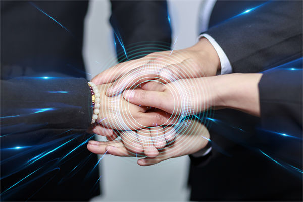 制造業(yè)集團(tuán)戰(zhàn)略協(xié)同斷裂，母子公司鏈路該怎么打通？