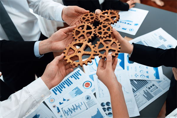 高層標(biāo)榜的文化理念，為何與基層執(zhí)行完全兩張皮？