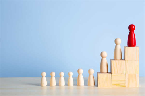 調(diào)薪機(jī)制長(zhǎng)期滯后市場(chǎng)，企業(yè)怎樣避免人才隱性流失？