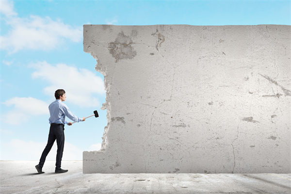 部門(mén)壁壘固化協(xié)作失靈，戰(zhàn)略推進(jìn)處處受阻怎么解？